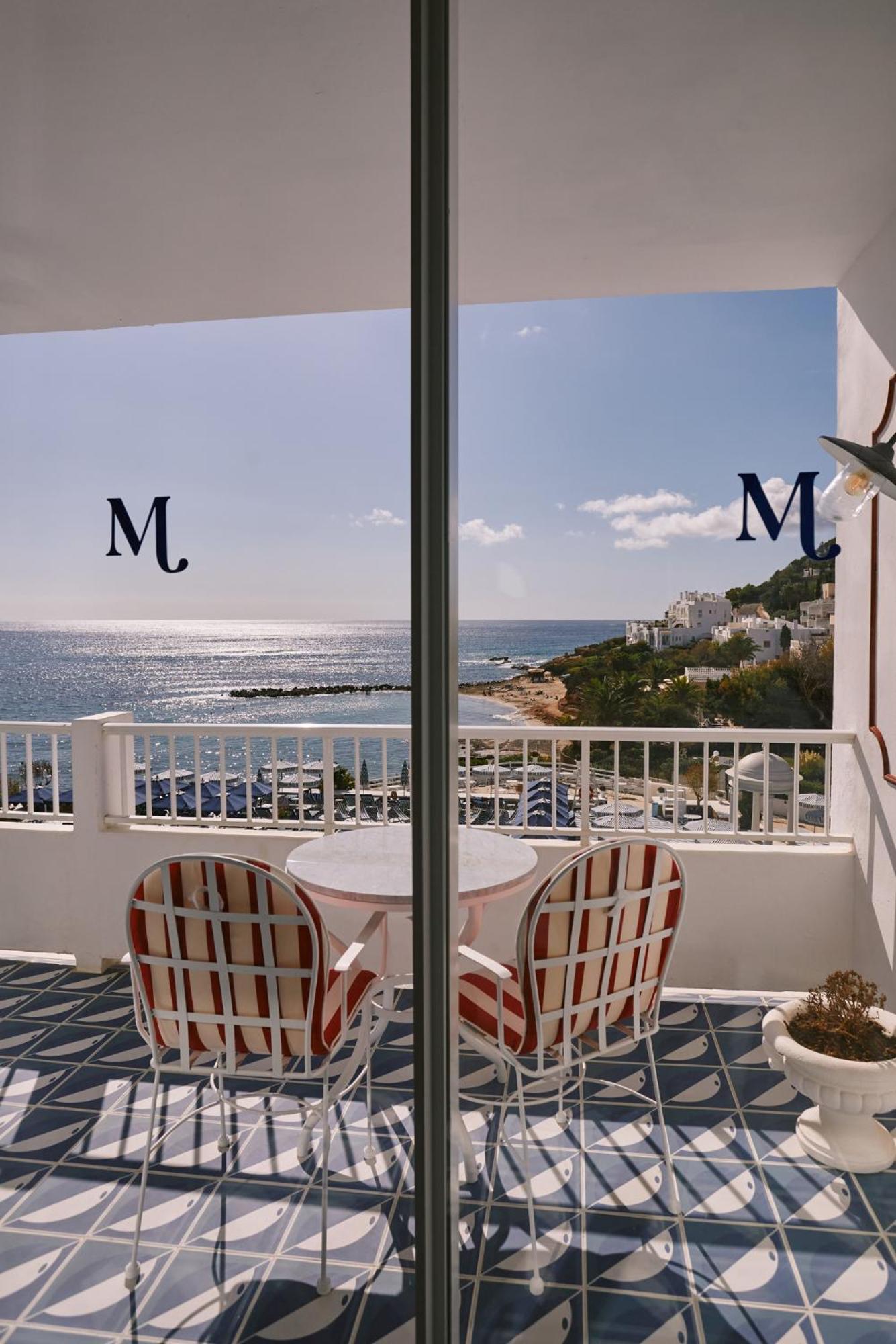Hotel Mongibello Ibiza (Adults Only) Santa Eularia des Riu Exterior photo