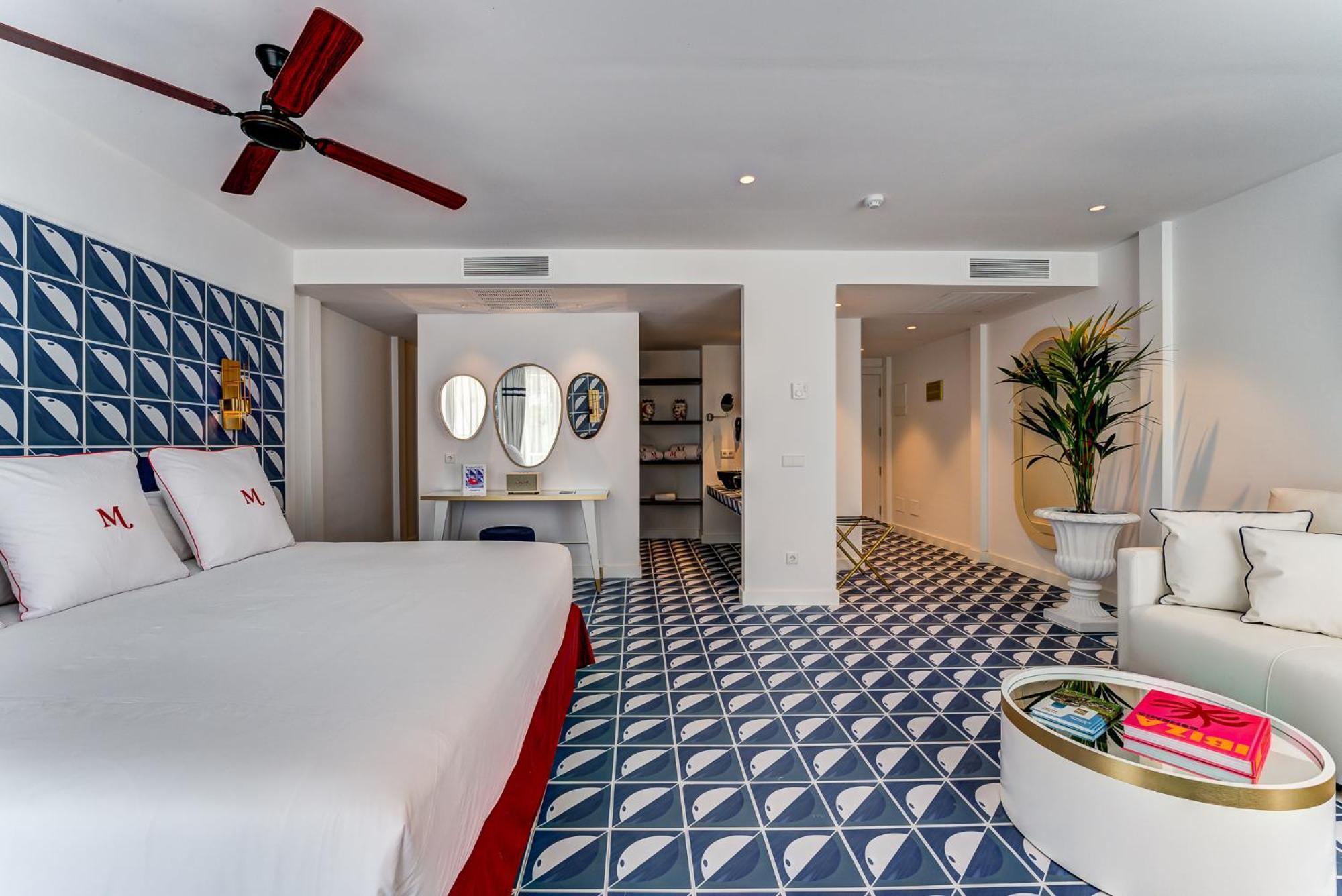 Hotel Mongibello Ibiza (Adults Only) Santa Eularia des Riu Exterior photo